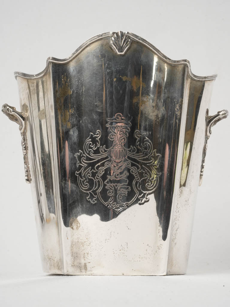 Vintage engraved motifs champagne bucket  