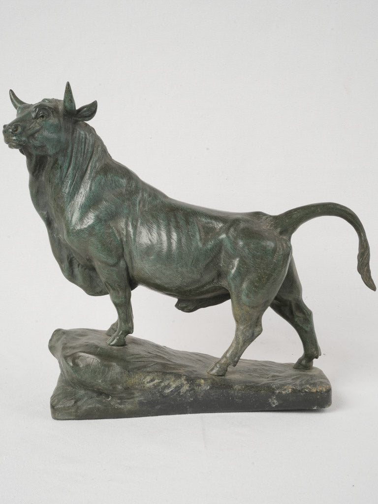 Expressive bronze bull sculpture