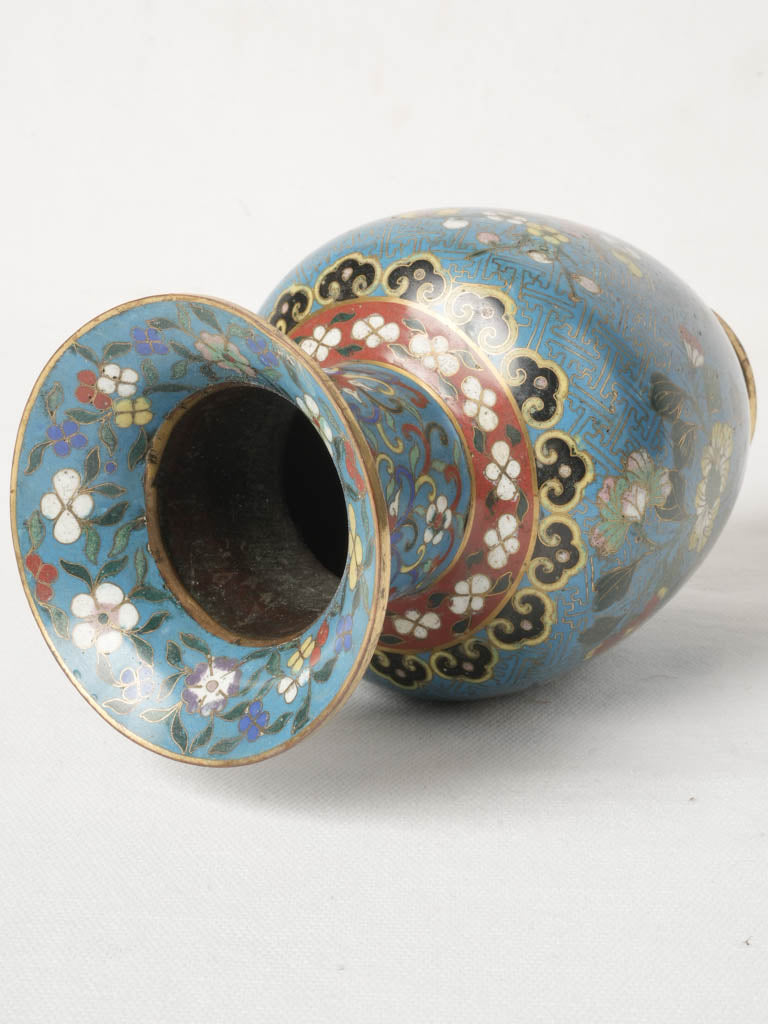 19th-century decorative Chinese vases