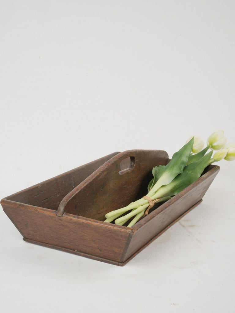 Rustic, French, farmhouse-style condiment holder