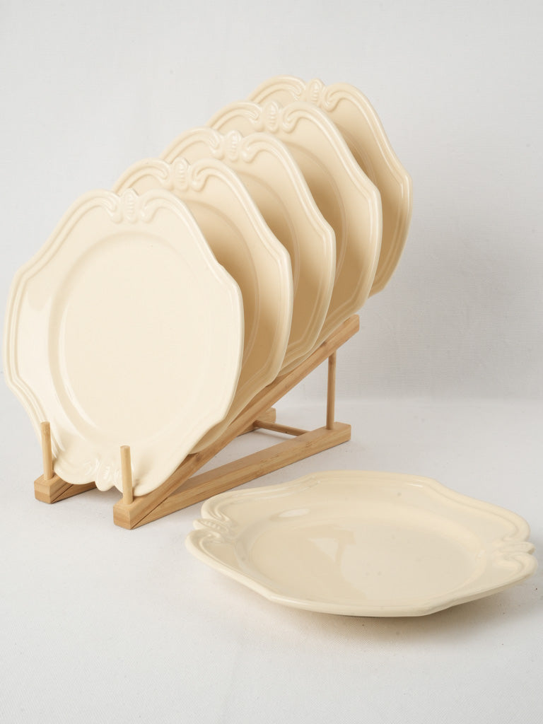 Sophisticated relief design plates