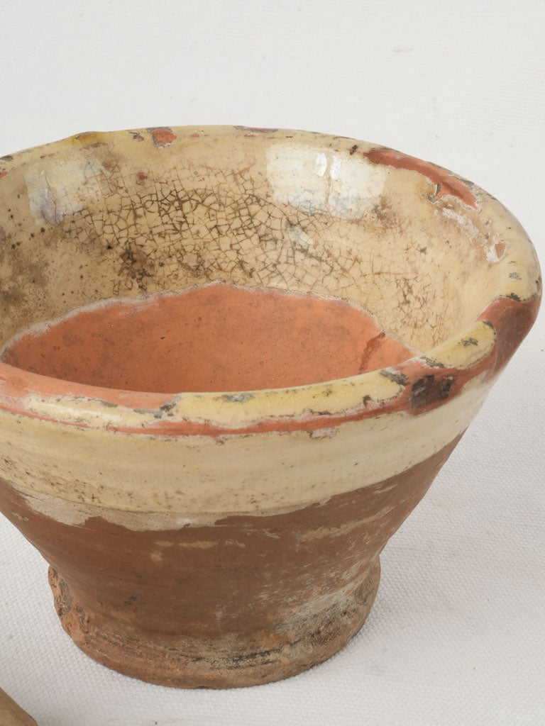 Historical character mortar pestle