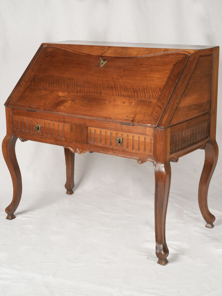 Elegant walnut secrétaire desk