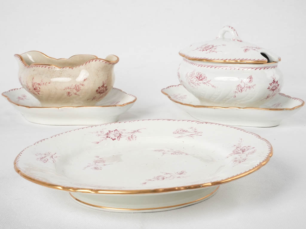 Charming pink flower dinnerware set