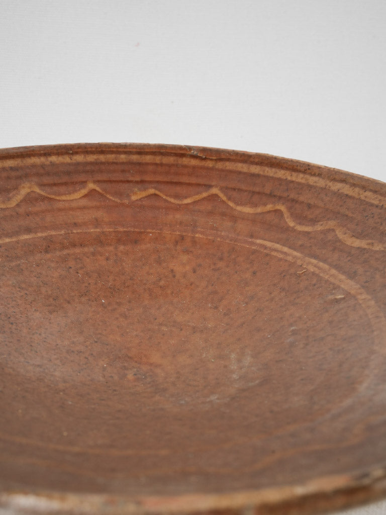 Saint-Quentin-la-Poterie terracotta omelet plate