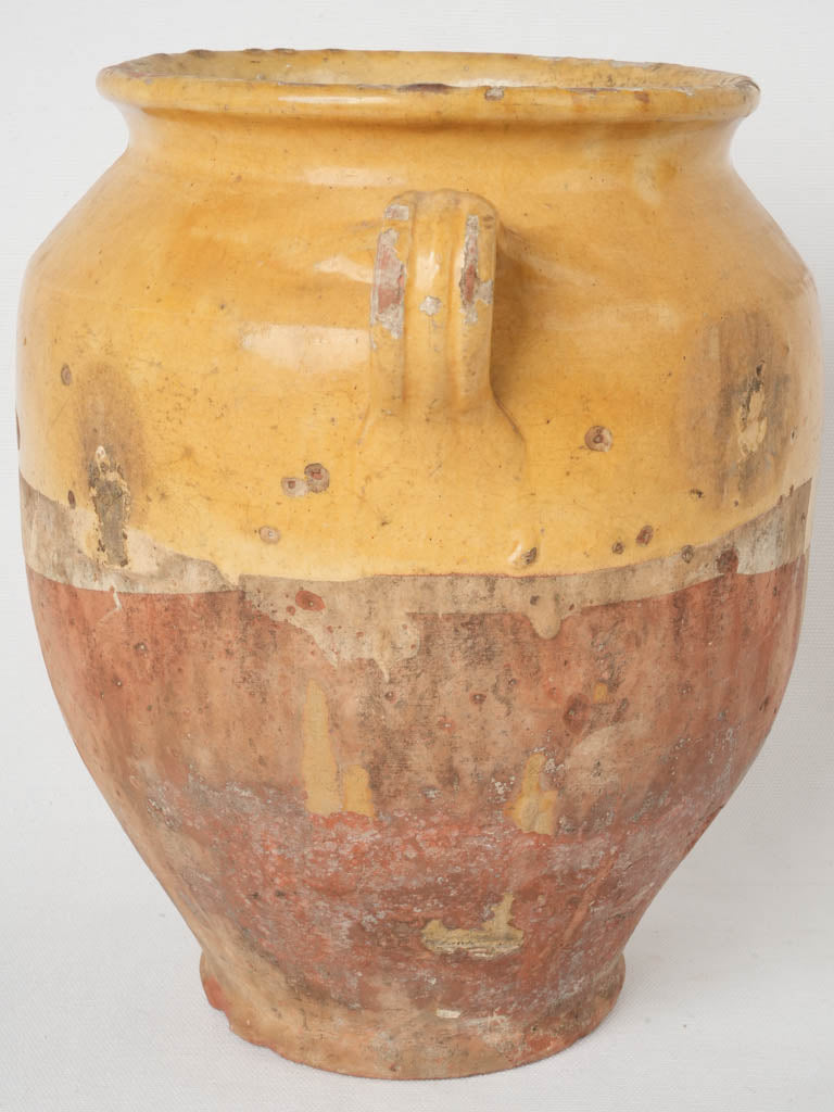 Traditional Southwest French culinary heritage pot