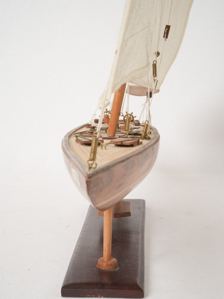 Vintage model racing yacht, Australia II - 26" x 21¼”