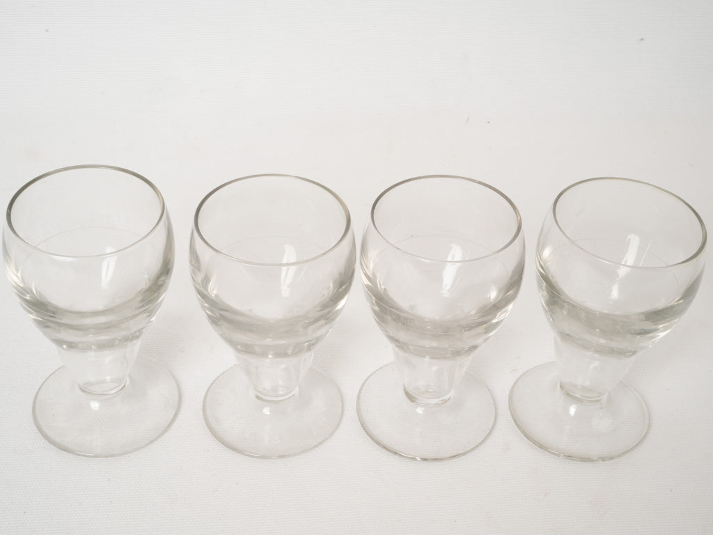 Classic painted-fill-line bistro glassware