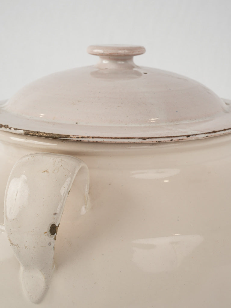 Traditional lidded Martres-Tolosane confit pot