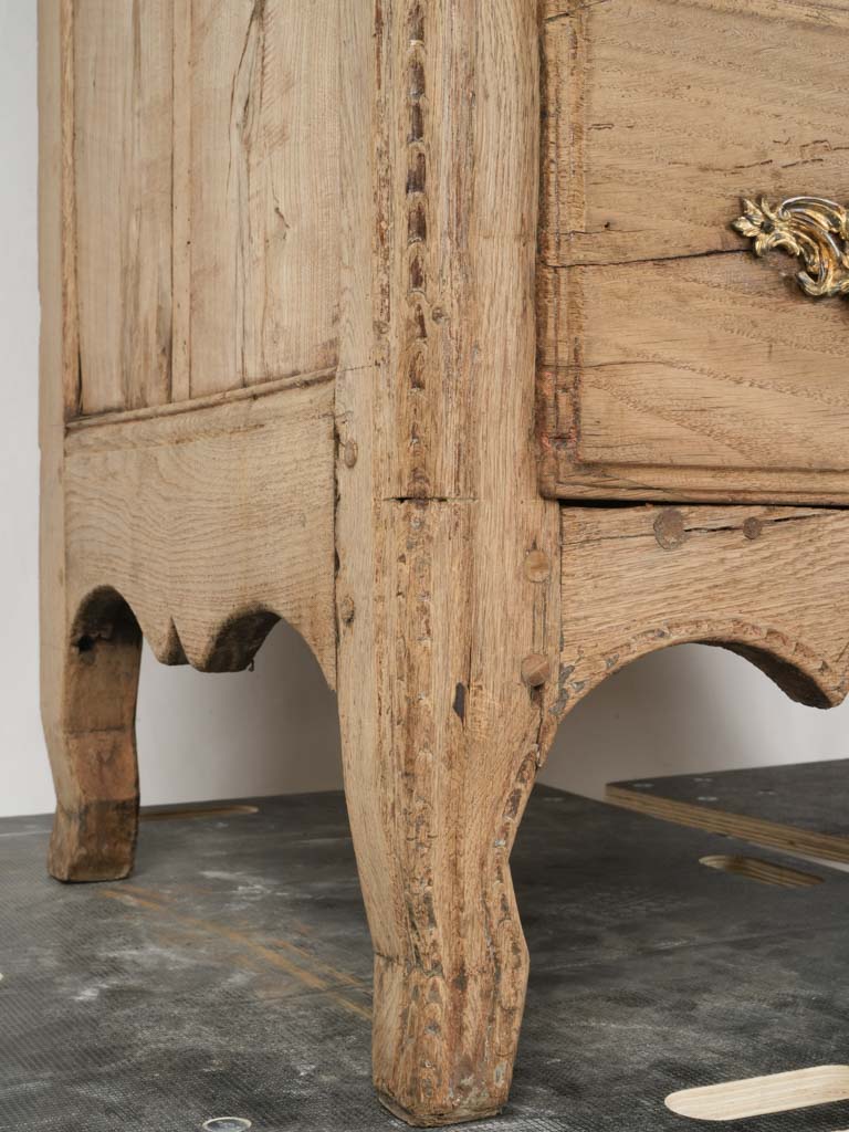 Charming farmhouse oak commode  