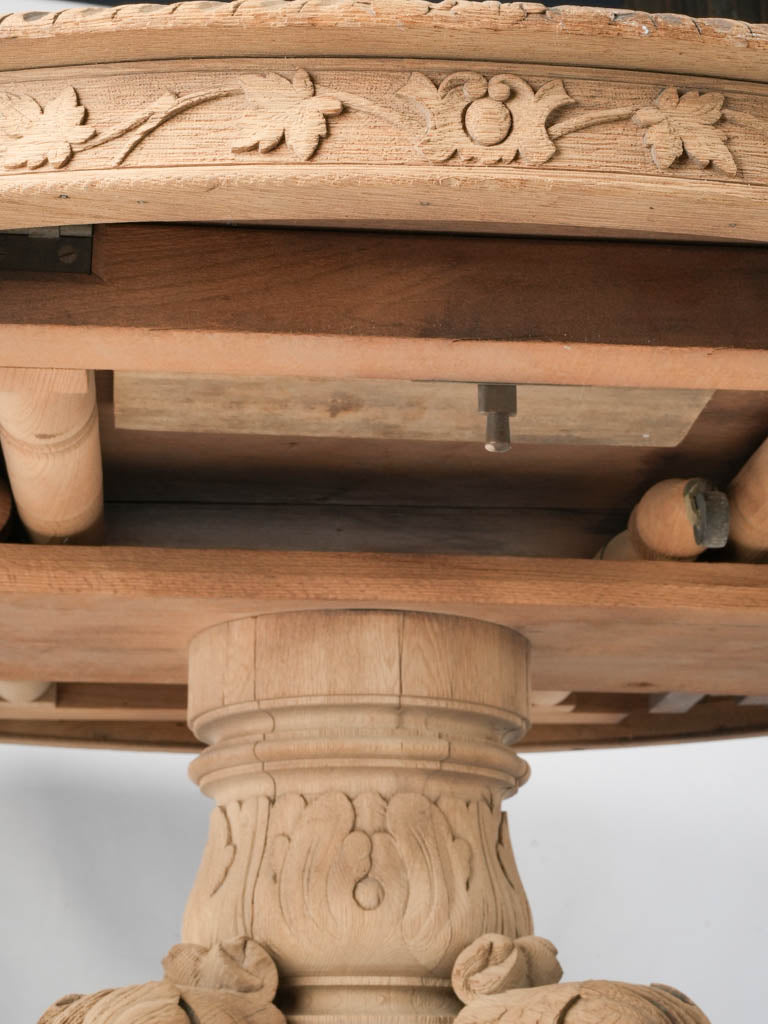 Distinctive round oak hunting table