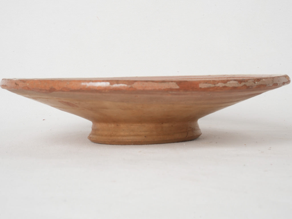 Earthy Saint-Quentin-la-Poterie pottery plate