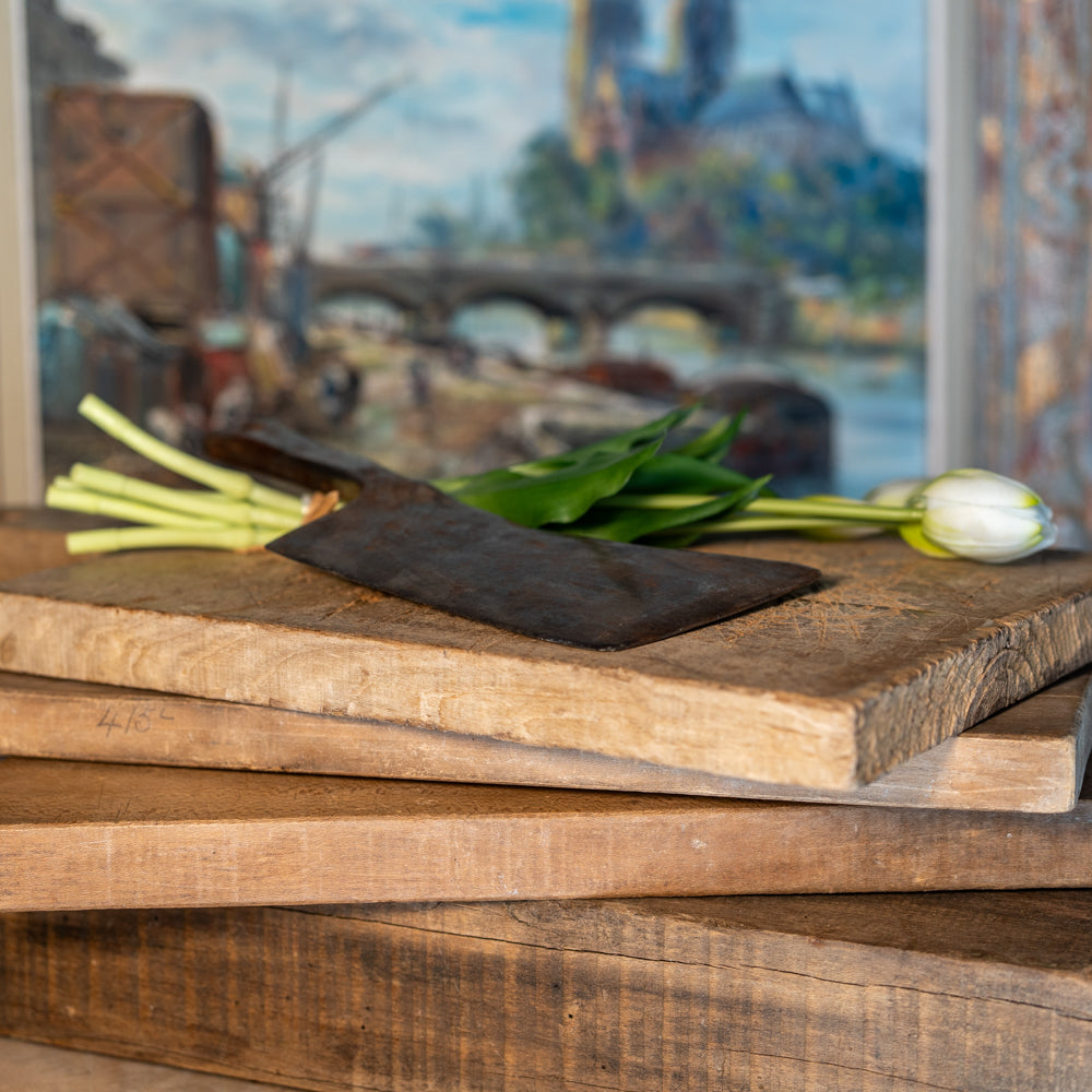 Classic, farmhouse-style, 1940s wooden cutting board