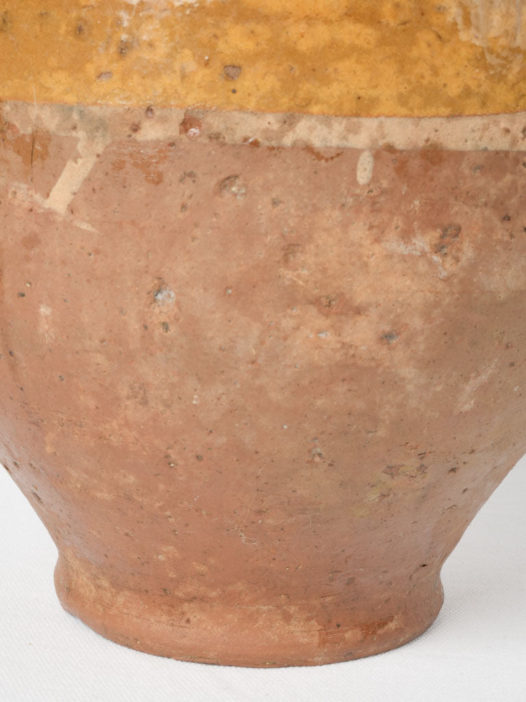 Provincial yellow-glazed earthen jar