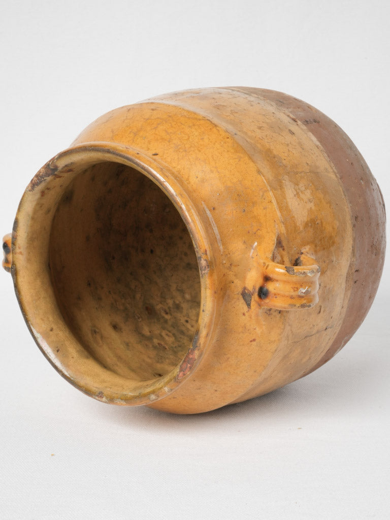 Authentic nineteenth-century culinary pot