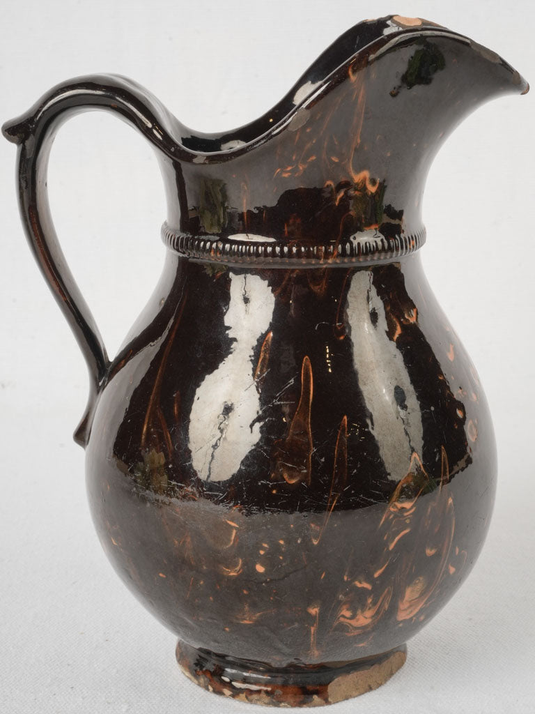 Graceful spout ceramic pitcher