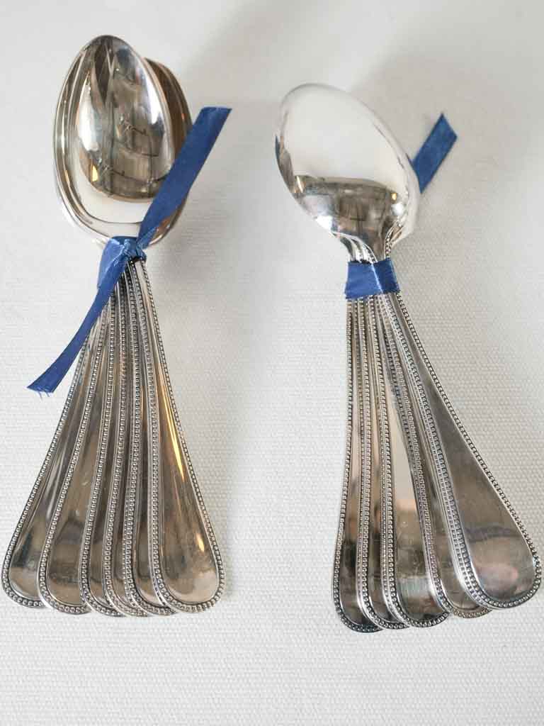 Vintage French flatware set for 12 people - Pearl