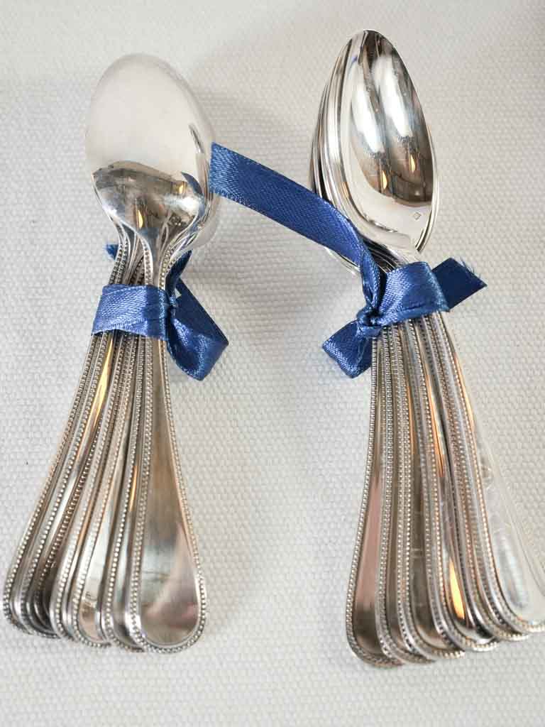 Vintage French flatware set for 12 people - Pearl