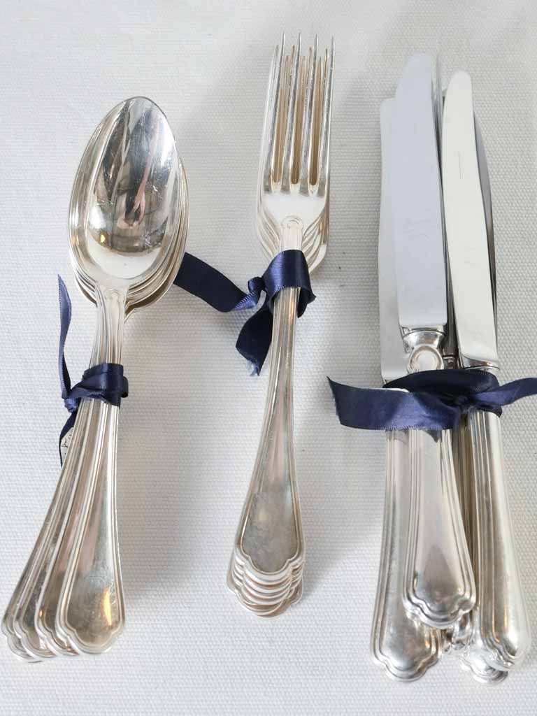 Vintage Flatware set for 6 - clover