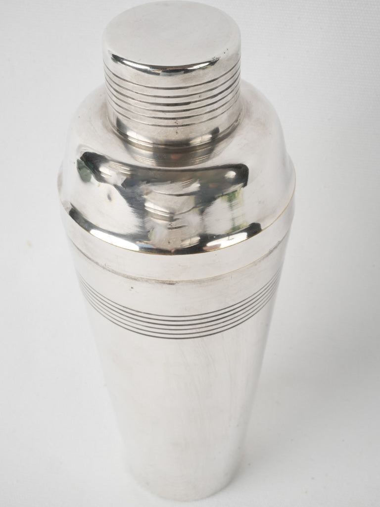 Minimalist Art Deco silver-plated shaker