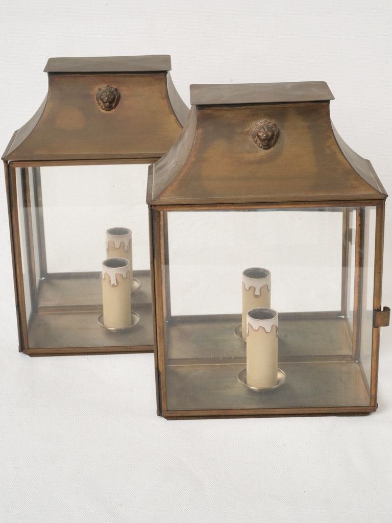 Sophisticated mirrored panel brass lanterns