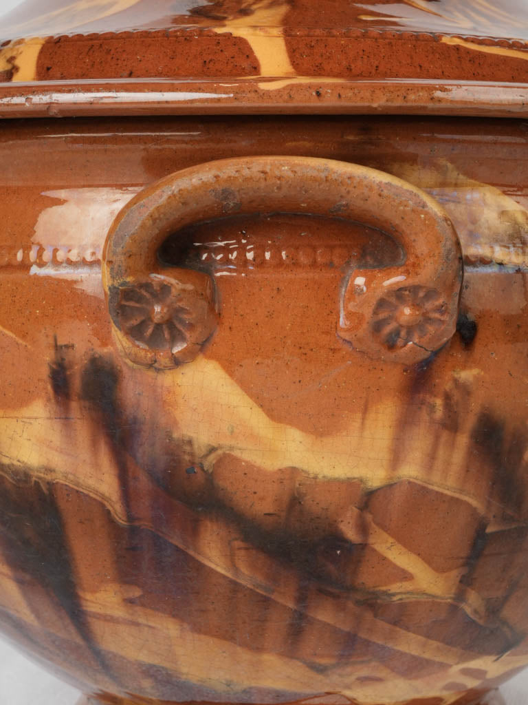 Early-20th-century tureen