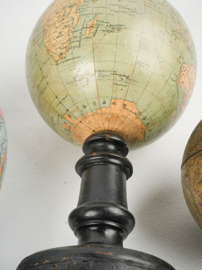 Time-honored wooden globe ensemble