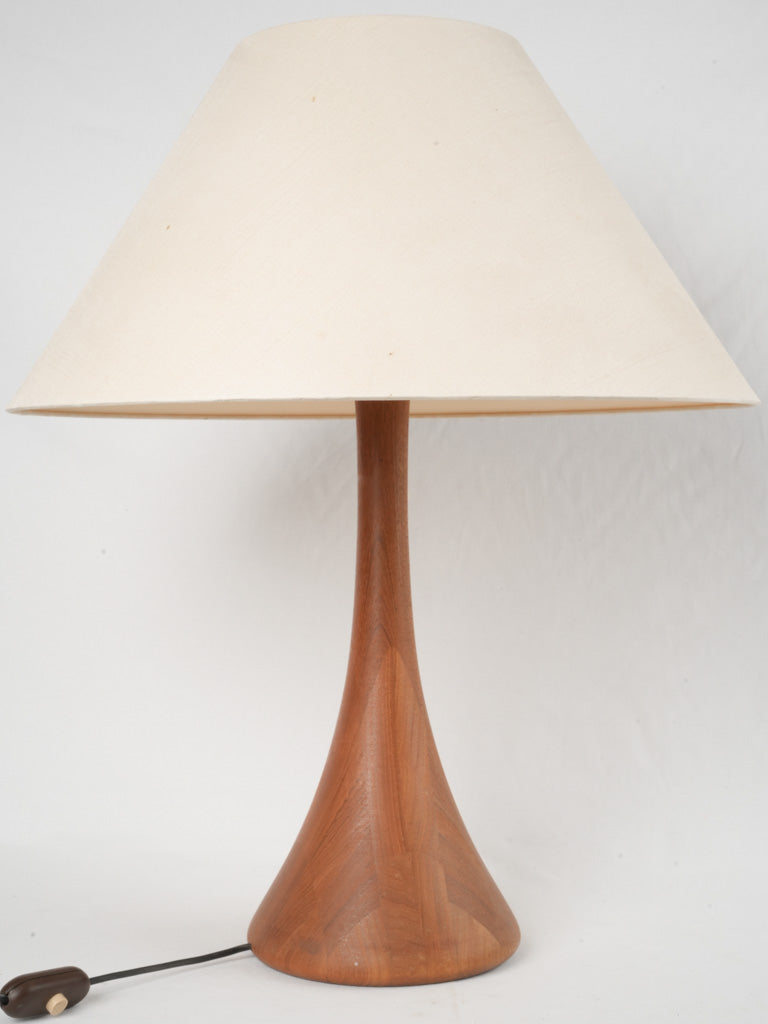 Flared beige linen lampshade decor