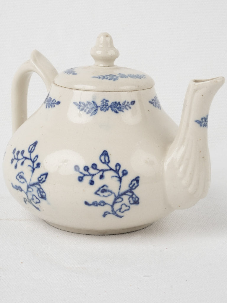 Exquisite antique blue & white teapot