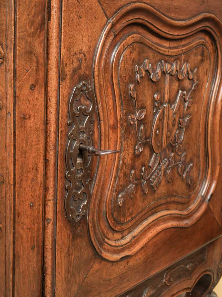 Antique woodworm-free floral walnut sideboard