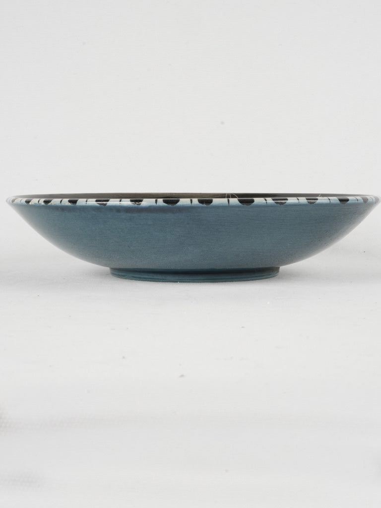 Delicate leaf motif Bowl