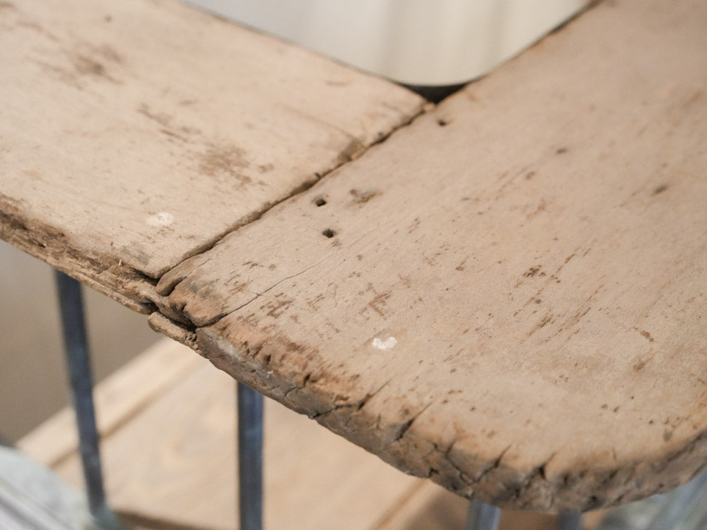 Timeless natural grain wood counter  