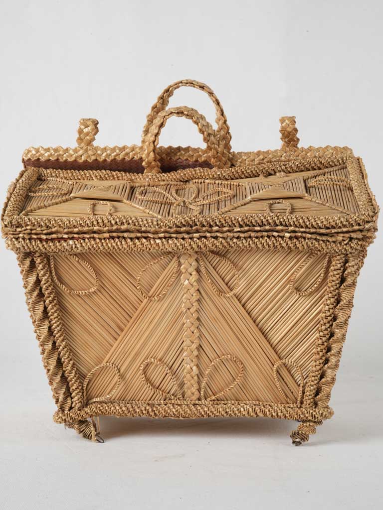 Elegant 19th-century straw marquetry handbag