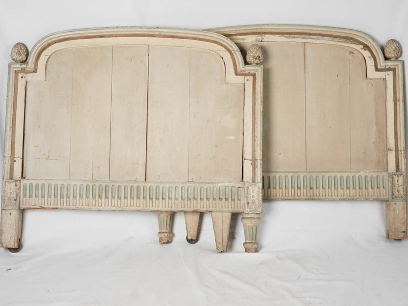 Baroque-inspired Louis XVI single bed