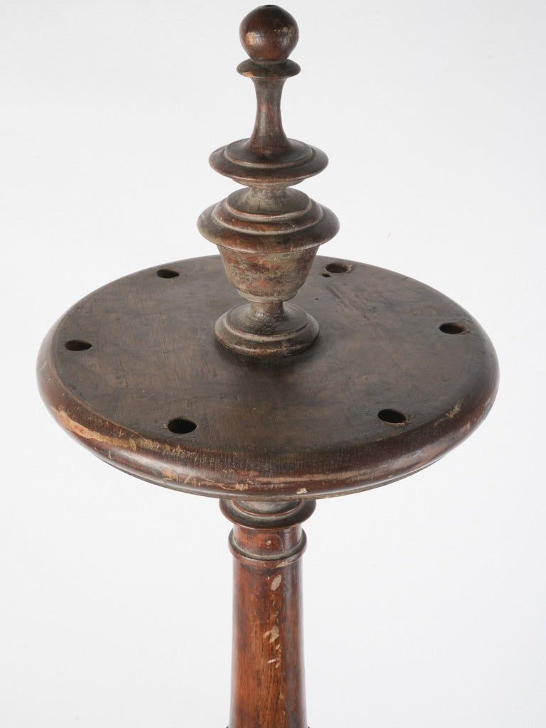 Decorative Victorian-era cue rack    