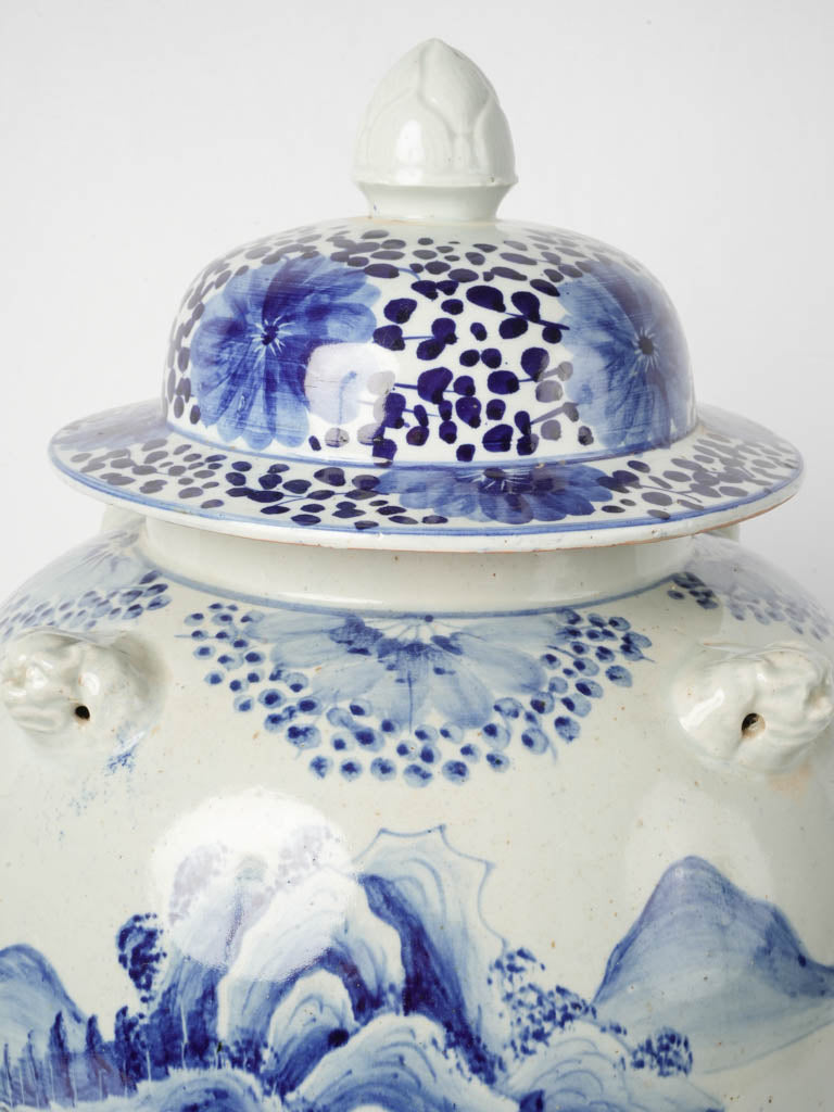 Majestic, blue & white dragon jar