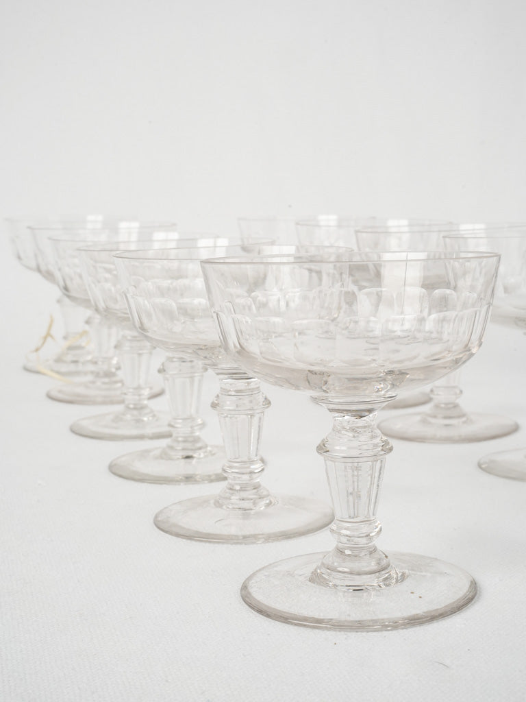 Refined 1940s cocktail coupes set