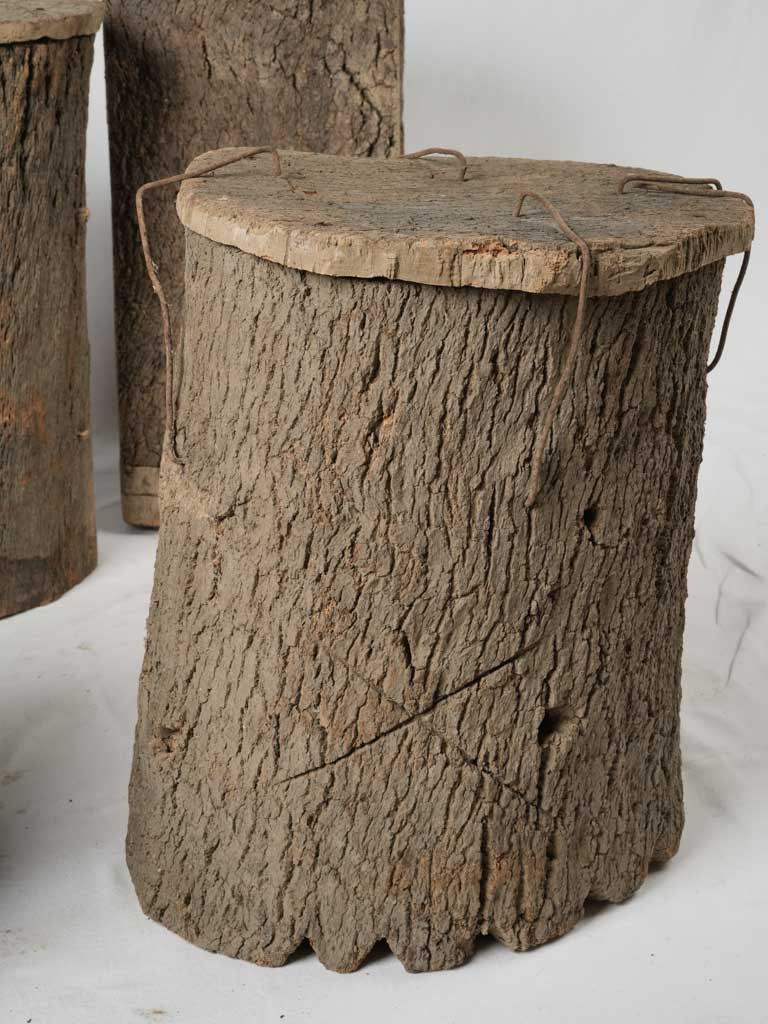 Natural cork oak lidded beehives