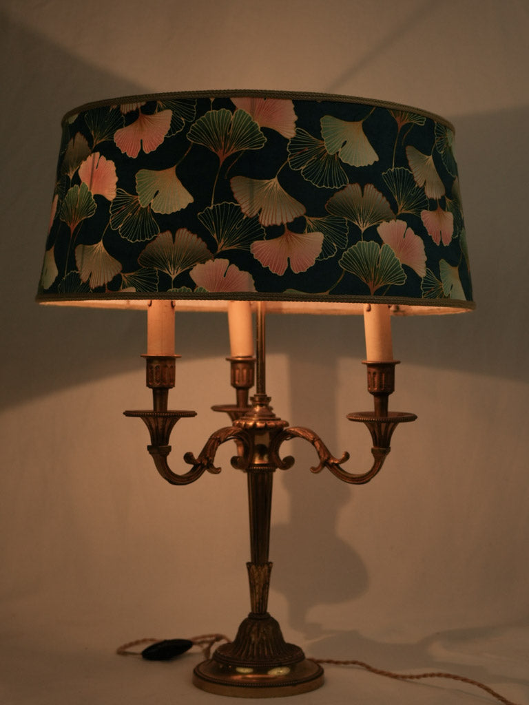 Timeless French-style lamp fixture  