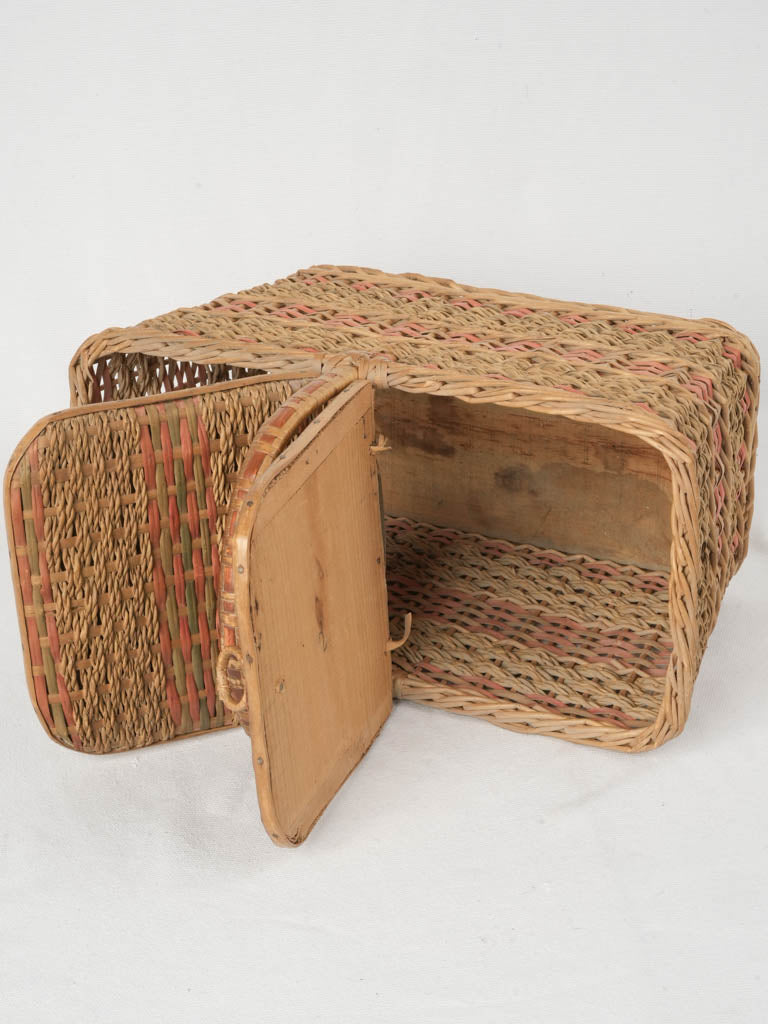 Elegant woven wooden lid basket