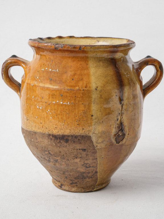 Distinctive caramel-toned earthenware vessel  