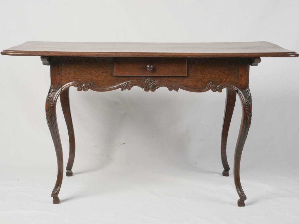 Elegant 18th-century Swiss oak table