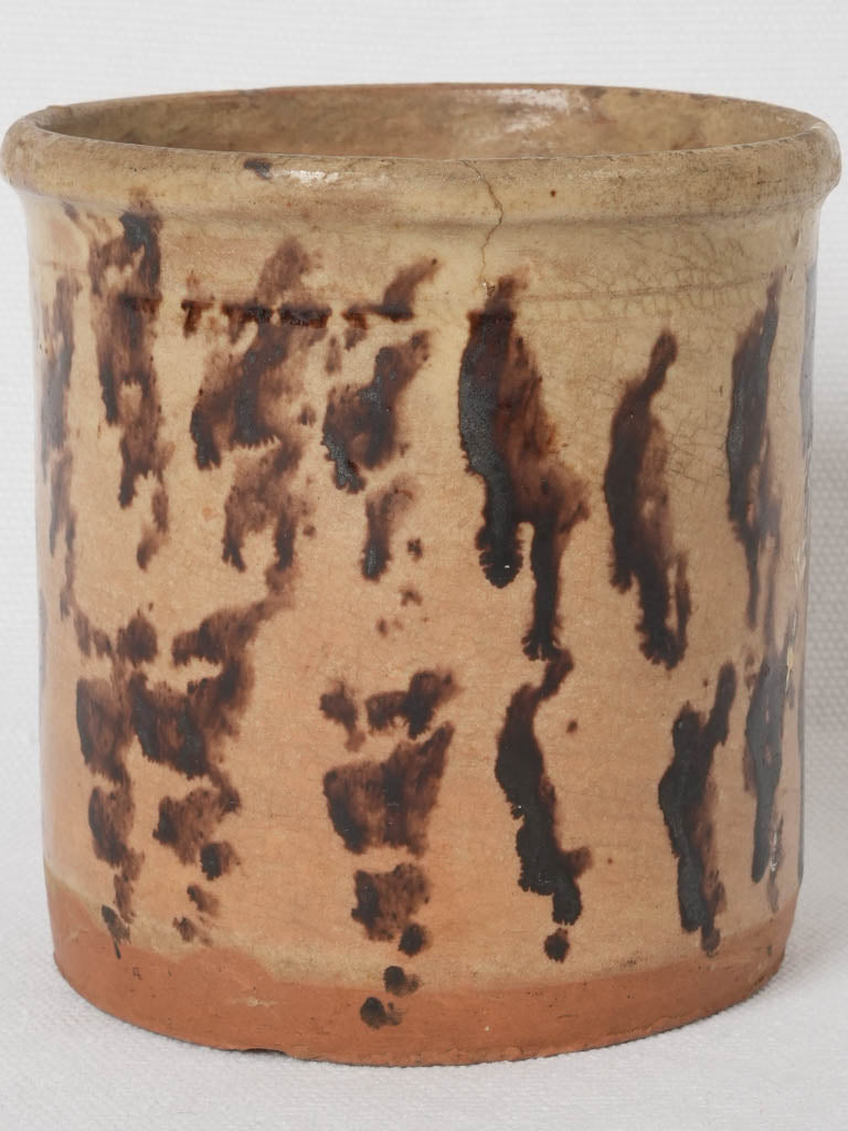 Provencal-style artisan preserving container