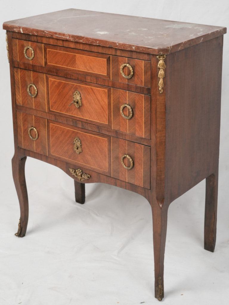 Refined walnut veneer sideboard  