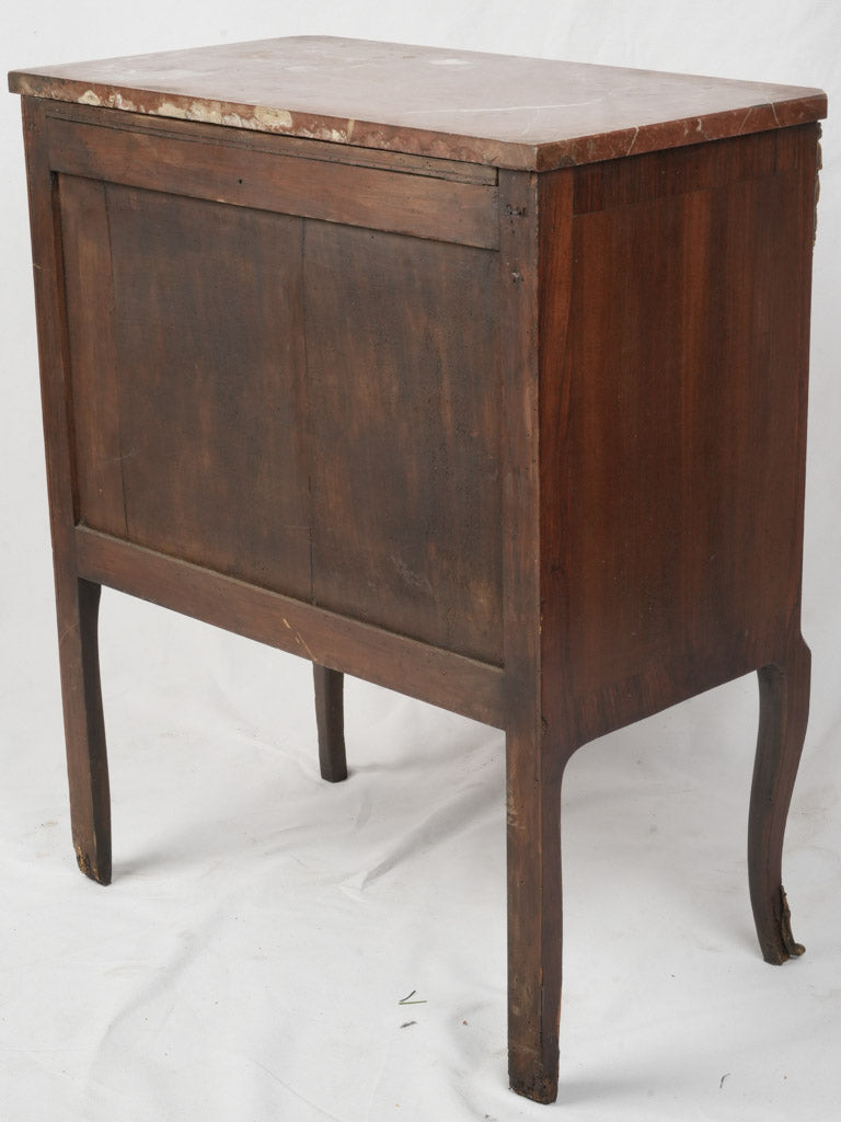 Graceful French-style console  