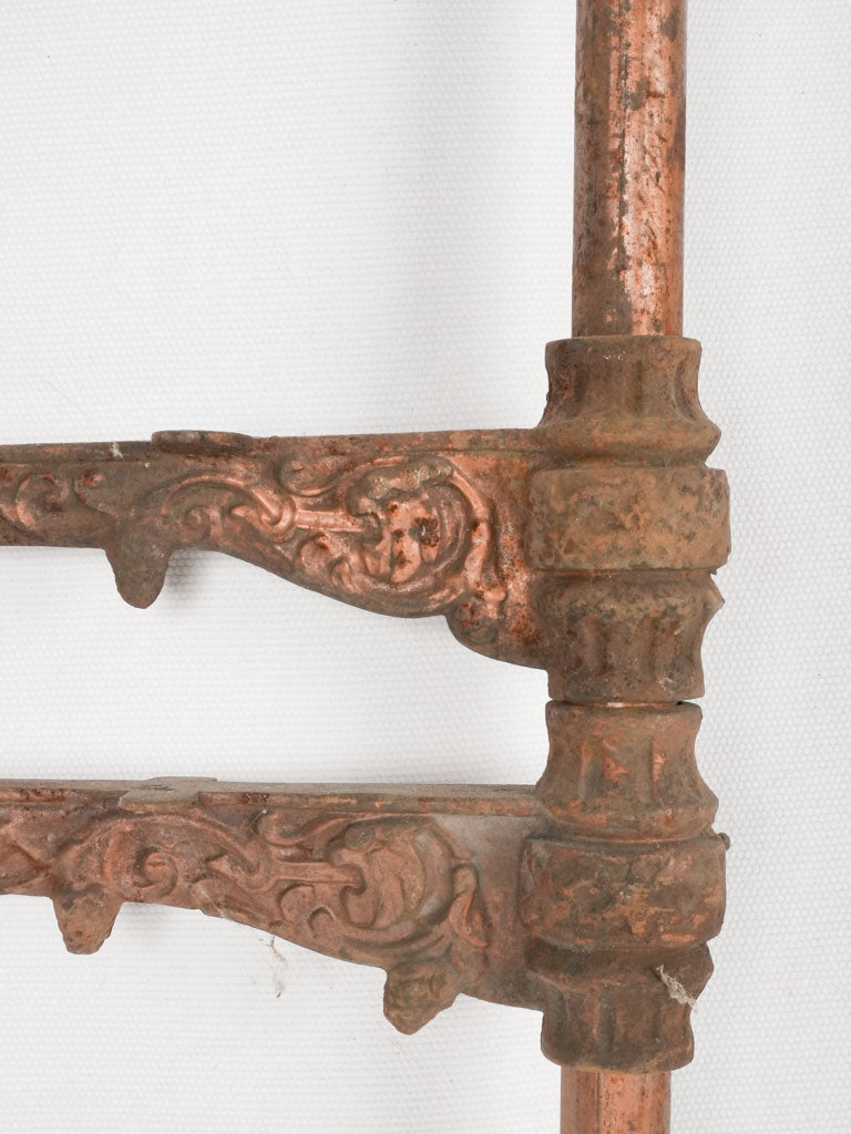 Pair of Napoleon III brackets from a bar - 45"