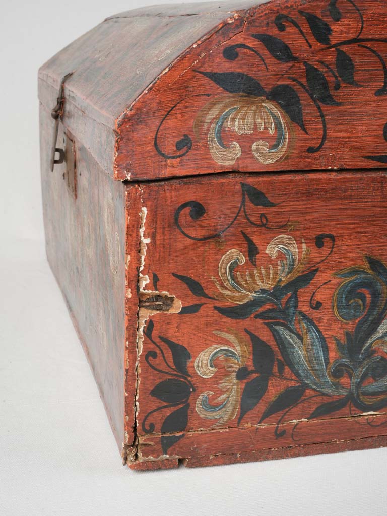 Elegant 18th-Century Trousseau Box