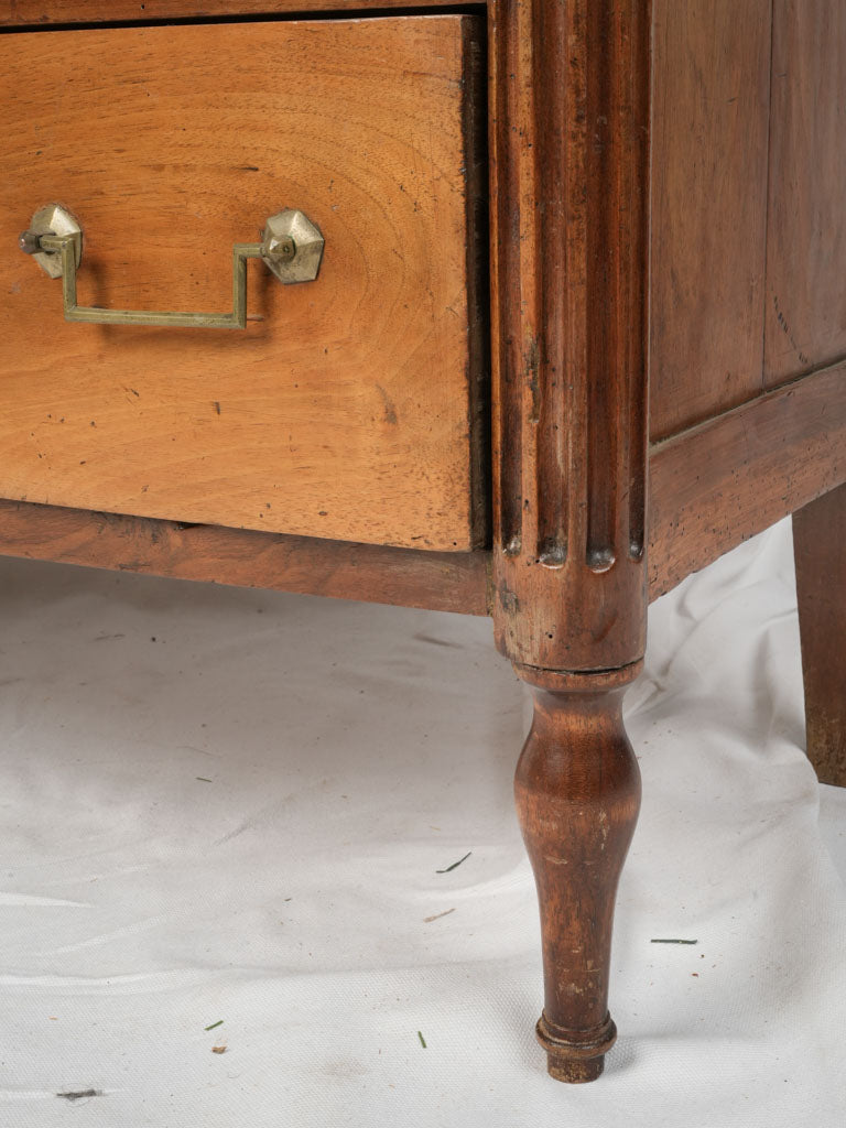 Classic solid wood commode