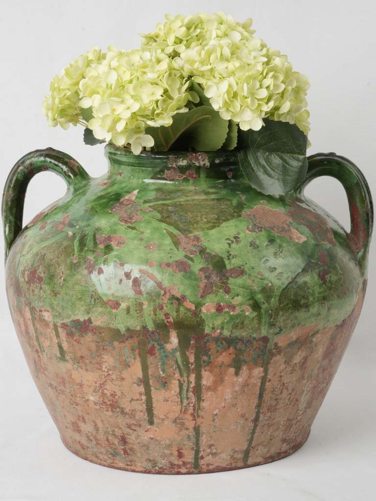 Antique terracotta Provençal pot