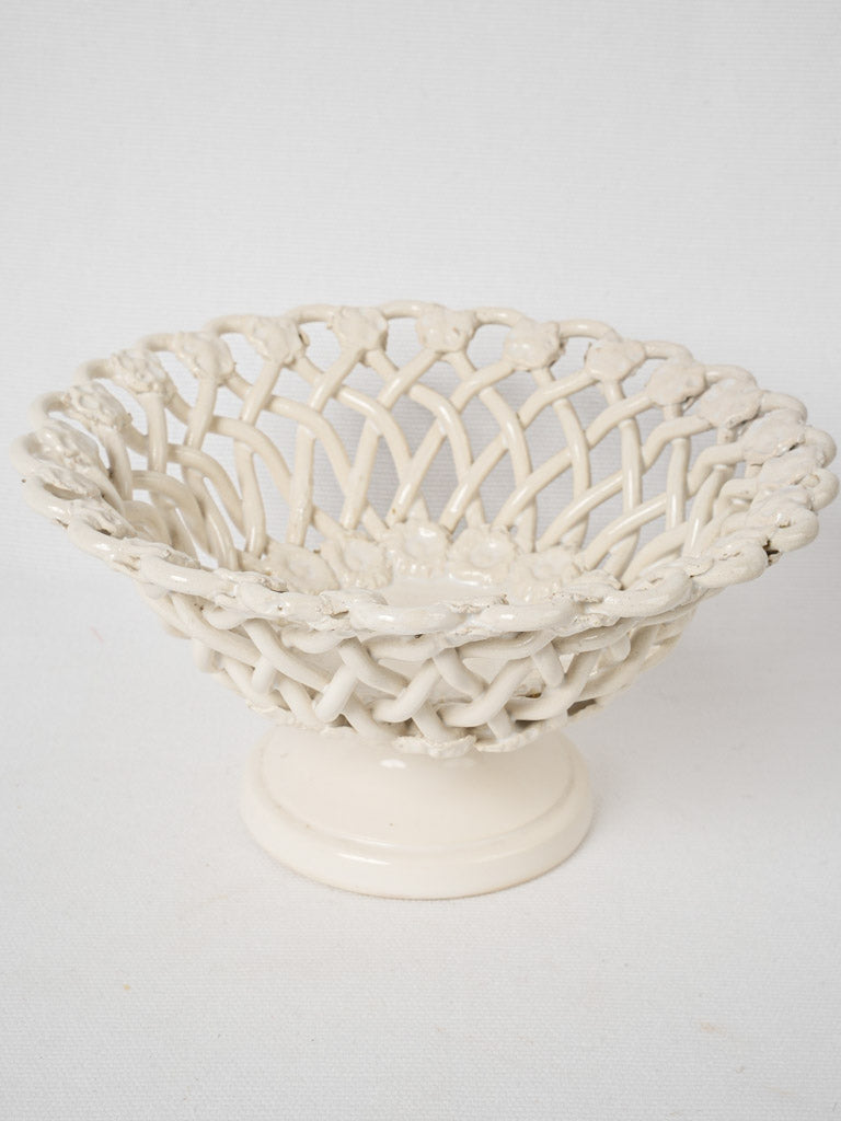 Antique lattice patterned ceramic centerpiece